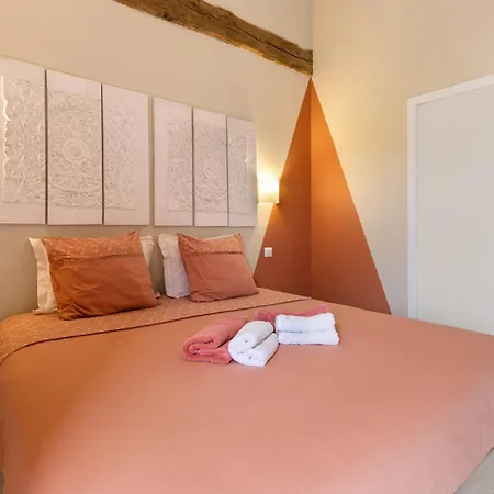 D'hotes Bien-etre Simple Bed and breakfast Belvès
